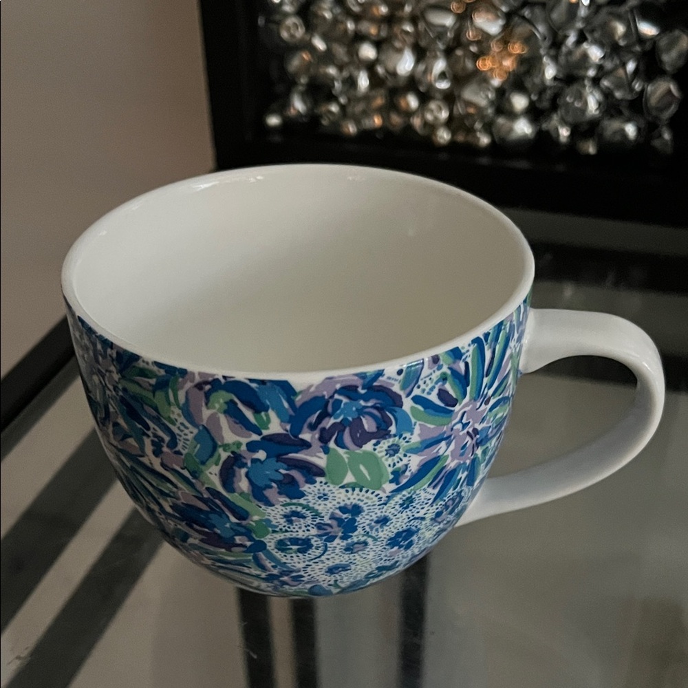 Lilly Pulitzer Mug - Picture 2 of 7